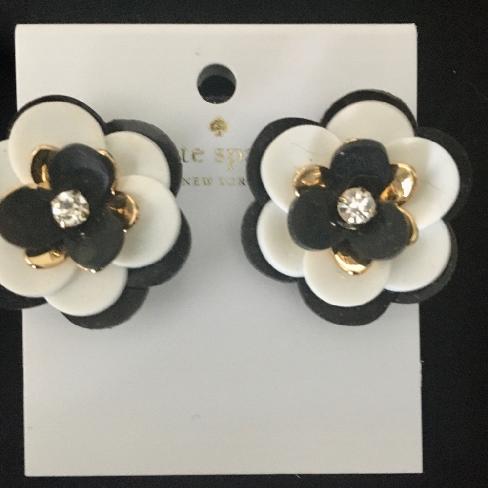 NEW KATE SPADE BLACK/WHITE RESIN EARRINGS!